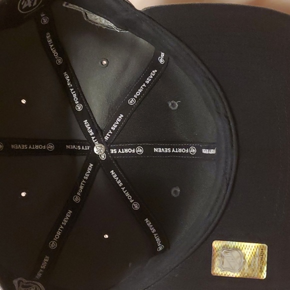 Hat - Picture 5 of 5